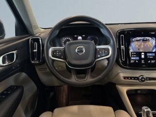 Volvo XC40 Recharge T5 DCT Inscription S&V/Drag/360Kamera/Orrefors – bild 9