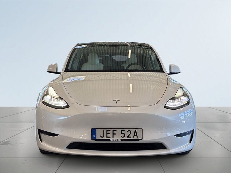 Tesla Model Y Performance S&V/Drag/Pano/Värmepump/Backkamera/MOMS