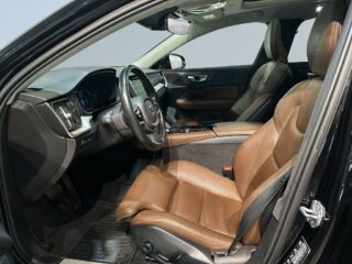 Volvo V60 T8 Twin Engine AWD Inscription Pano Kamera Drag VoC SoV – bild 7