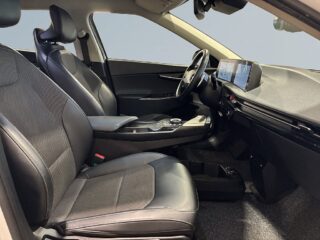 Kia EV6 77.4kWh Drag 360 Värmare Cockpit Skinn 1 ägare MOMS S&V – bild 10