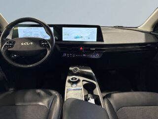 Kia EV6 77.4kWh Drag 360 Värmare Cockpit Skinn 1 ägare MOMS S&V – bild 8