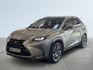 Lexus NX 300h AWD 2.5 AWD E-CVT Executive S&V/Drag/M&K-värm/BT – bild 16