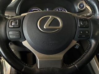 Lexus NX 300h AWD 2.5 AWD E-CVT Executive S&V/Drag/M&K-värm/BT – bild 19
