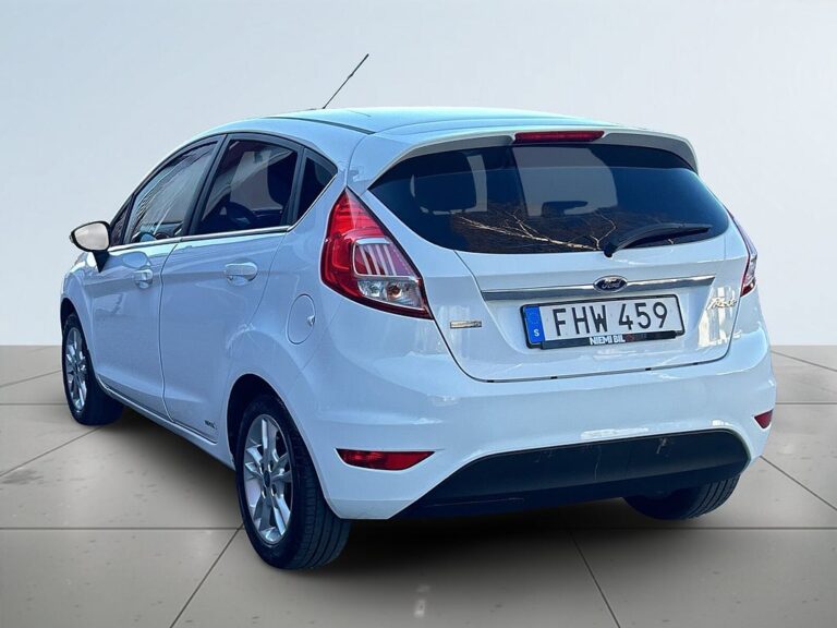 Ford Fiesta  1.0 EcoBoost 360krSkatt/SoV-Däck/MoK-Värmare