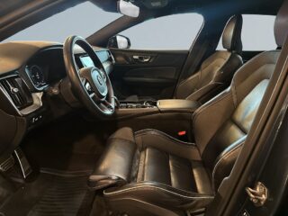 Volvo V60 Recharge T6 AWD R-Design MOMS/Drag/Skinn/Navi/SoV/Pvärm – bild 13