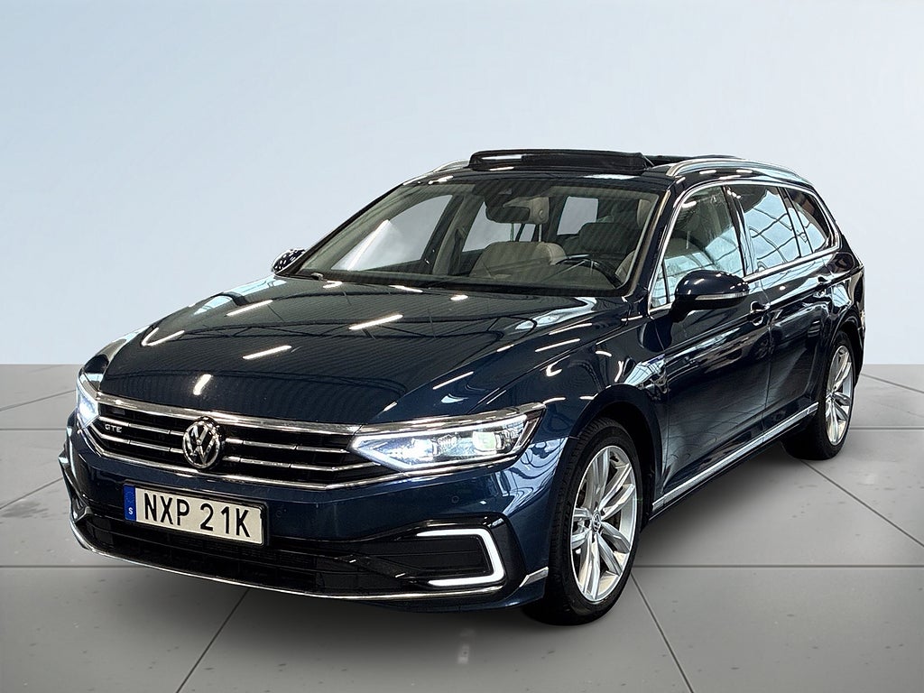 Volkswagen Passat GTE 1.4 TSI Executive/S&V/Drag/Skinn/Värm/Pano/Dynaudio