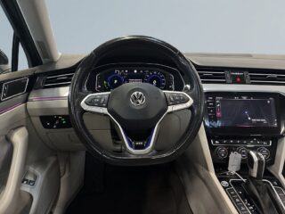 Volkswagen Passat GTE 1.4 TSI Executive/S&V/Drag/Skinn/Värm/Pano/Dynaudio – bild 9