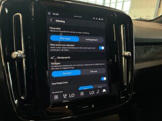 Volvo C40 Recharge Twin Plus S&V/Drag/Pano/Pvärm/Carplay/AdaptivF – bild 25