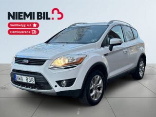 Ford Kuga AWD Trend Dragkrok/SoV-Däck/Motorvärmare/Psensorer – bild 1