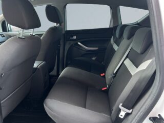 Ford Kuga AWD Trend Dragkrok/SoV-Däck/Motorvärmare/Psensorer – bild 13