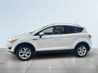 Ford Kuga AWD Trend Dragkrok/SoV-Däck/Motorvärmare/Psensorer – bild 4