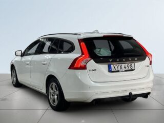 Volvo V60 T3 Geartronic Classic Drag Mvärm GPS Rattvärme S/V-hjul – bild 5