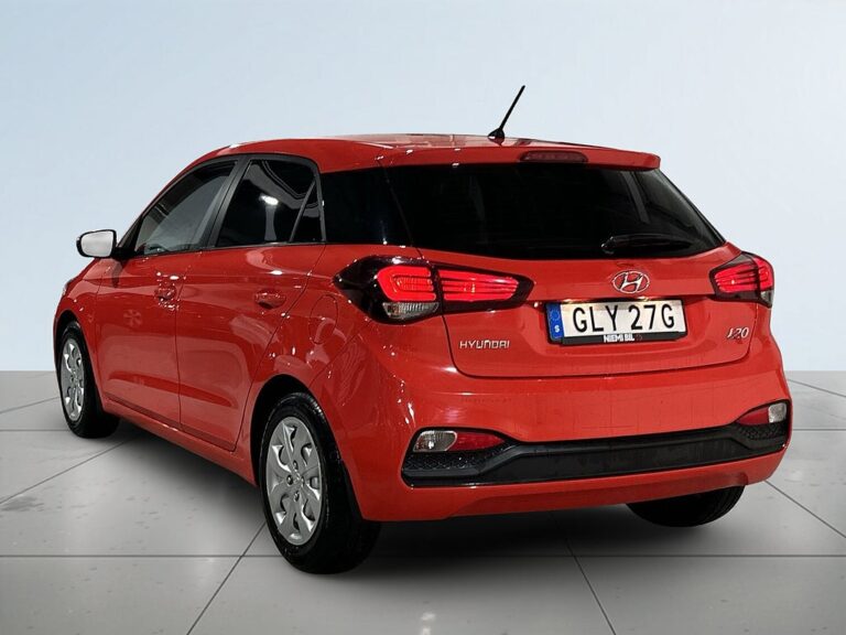 Hyundai i20 1.2 Comfort Premium Mvärm Kamkedja S/V-hjul