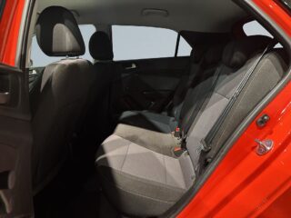 Hyundai i20 1.2 Comfort Premium Mvärm Kamkedja S/V-hjul – bild 13