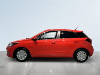 Hyundai i20 1.2 Comfort Premium Mvärm Kamkedja S/V-hjul – bild 4