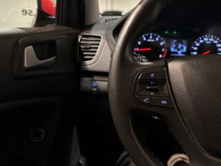 Hyundai i20 1.2 Comfort Premium Mvärm Kamkedja S/V-hjul – bild 19