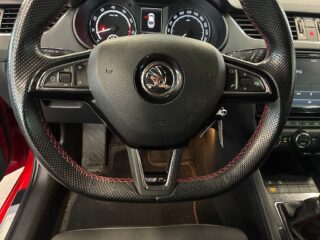 Skoda Octavia RS RS 2.0 TSI RS S&V/M&Kvärm/Psens/Canton/Lane assist/Navi – bild 20