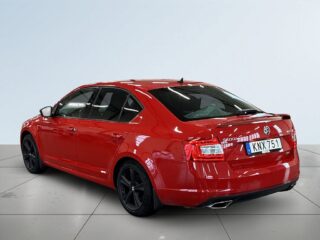 Skoda Octavia RS RS 2.0 TSI RS S&V/M&Kvärm/Psens/Canton/Lane assist/Navi – bild 5