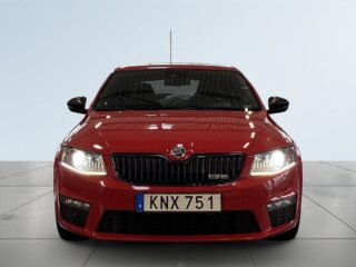 Skoda Octavia RS RS 2.0 TSI RS S&V/M&Kvärm/Psens/Canton/Lane assist/Navi – bild 2