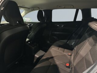 Volvo V60 T6 Twin Engine AWD Momentum Drag Pvärm Kamera SoV – bild 13