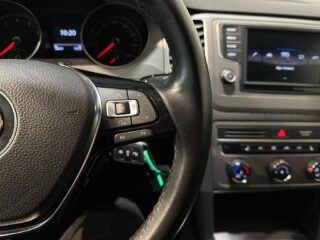 Volkswagen Golf Sportsvan 1.2 TSI BMT Base 1-Ägare Dragkrok Motorvärmare S/V-hjul – bild 21