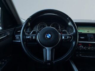 BMW X4 xDrive Dragkrok/SoV-Däck/Rattvärme/Navigation/Psensorer – bild 9