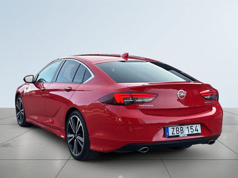 Opel Insignia Grand Sport 2.0 Turbo 4x4 Business Drag 360 Värmare S&V