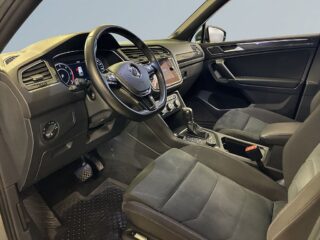 Volkswagen Tiguan Allspace Allspace 2.0 4M R Line Drag Mvärme Backkamera S&V-däck – bild 7