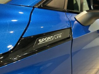 Skoda Enyaq AWD iV80x Sportline Drag Pvärm Pano Kamera Vpump SoV – bild 19