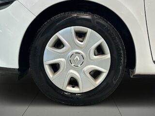 Renault Clio 1.2 73hk Kamrem bytt Farthållare S/V-hjul – bild 14