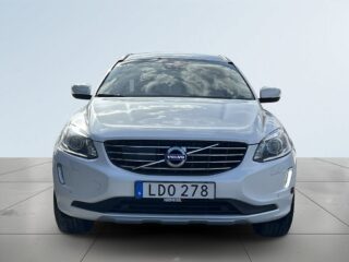 Volvo XC60 D4 AWD Ocean Race Ledramp/S&Vdäck/M-värm/Sensorer/Skinn – bild 2