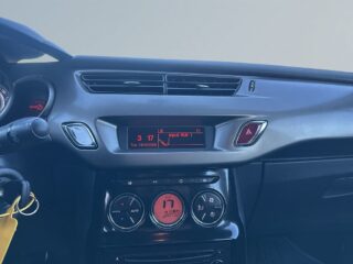 Citroen C3 PureTech VTi Lågskatt/SoV-Däck/MoK-Värmare/Psensorer – bild 15
