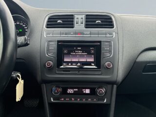 Volkswagen Polo 5-dörrar 1.2 TSI BMT Base Automat/M-värmare/S&V-däck – bild 11