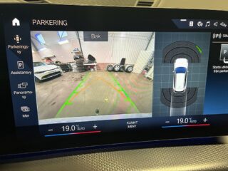 BMW X1 xDrive30e M Sport Edition Drag Widescreen H/K MOMS S&V – bild 18