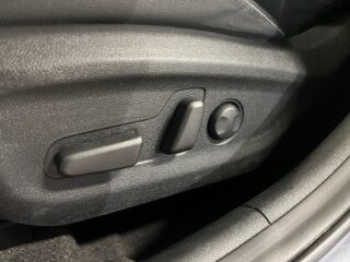 Kia Niro P-HEV DCT Advance Plus Nybilsgaranti Mvärme Bkamera S&V – bild 18