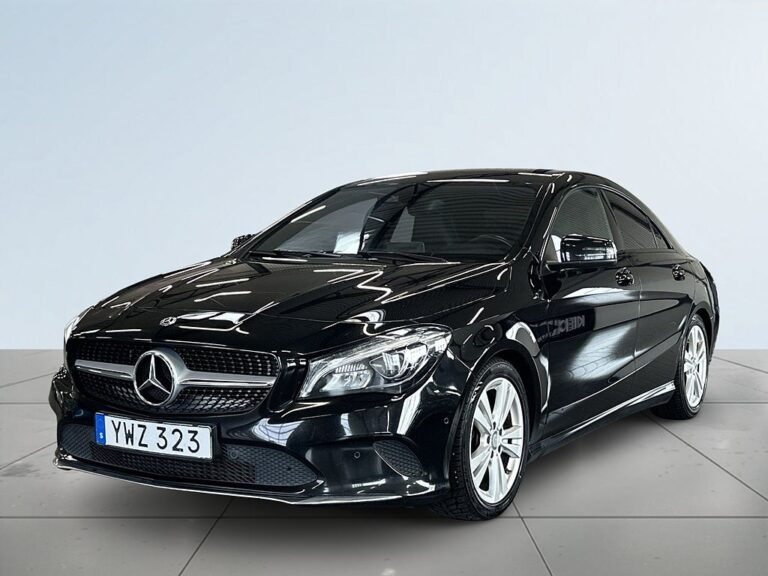 Mercedes-Benz CLA200 200 7G-DCT Urban Line S&V-hjul/Kamera/Carplay