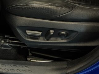 Toyota C-HR Hybrid CVTX-Edition S&V-Hjul/M/KVärmare/Skinn/Kamera/BT – bild 14