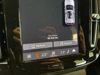 Volvo XC40 Recharge Twin Plus S&V/Drag/Backkamera/Carplay/Pvärm – bild 24
