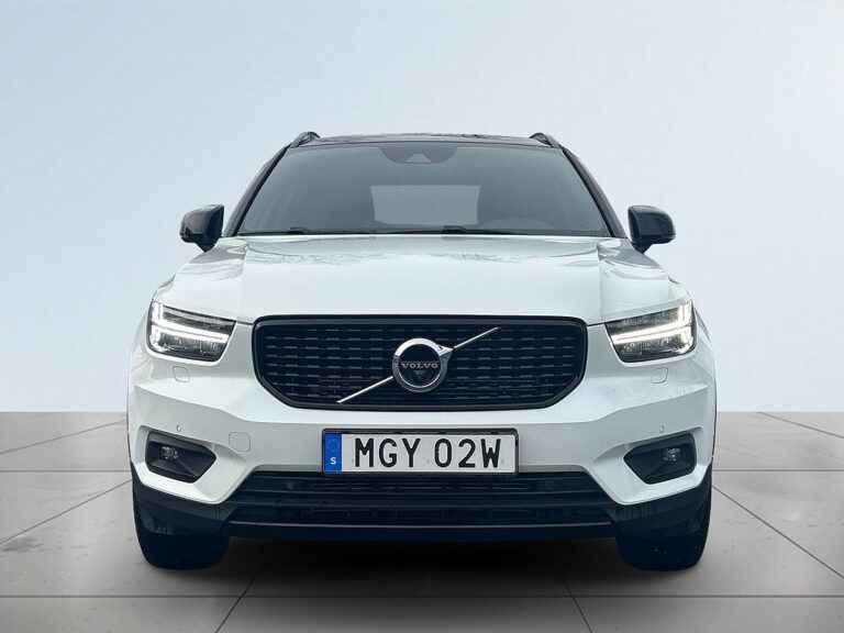 Volvo XC40 Recharge T4 R-Design Drag/360/HuD/SoV-Däck/Rattvärm