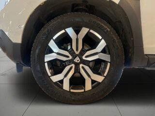 Dacia Duster 1.5 Blue dCi 4×4 Mvärmare Backkamera S&V-däck LED-ramp – bild 14