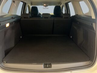 Dacia Duster 1.5 Blue dCi 4×4 Mvärmare Backkamera S&V-däck LED-ramp – bild 12
