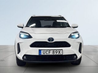 Toyota Yaris Cross Hybrid AWD-i e-CVT Active Plus Kamera/Sensorer/S&V-Däck – bild 2