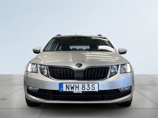Skoda Octavia Kombi 1.0 TSI Ambition Drag/B-Värm/S&V-Däck/Låg Skatt – bild 2