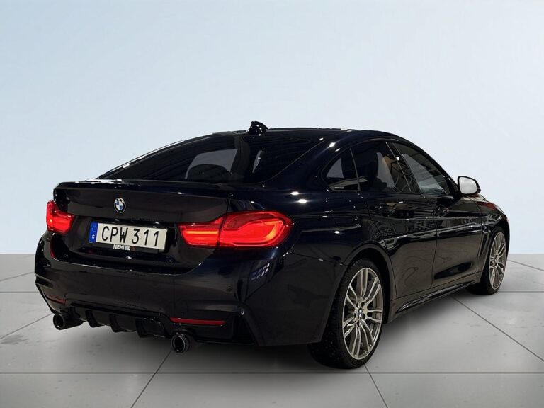 BMW 440i xDrive Coupé M Sport Mvärm Kamera HuD H/K 270° GPS SoV