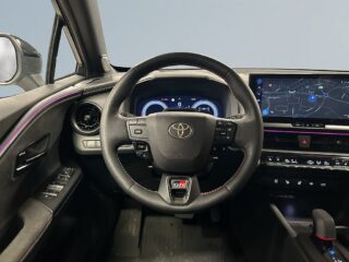 Toyota C-HR Hybrid AWD-i e-CVT GR Sport MOMS/360°/HuD/Sensorer/S&V – bild 9