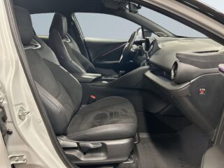 Toyota C-HR Hybrid AWD-i e-CVT GR Sport MOMS/360°/HuD/Sensorer/S&V – bild 10