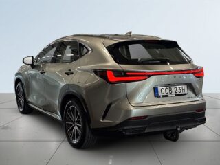 Lexus NX350h 350h AWD E-CVt S&V-Hjul/Kamera/Dragkrok/Navi/Carplay – bild 5