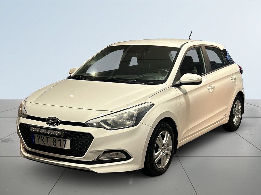 Hyundai i20 1.2 Comfort S&V-Hjul/Motorvärmare/BT/Låg skatt