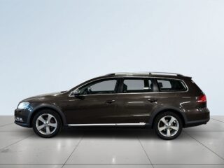 Volkswagen Passat Alltrack 2.0 TDI 4M Alltrack Drag Kamera Farthållare Psens S&V – bild 4
