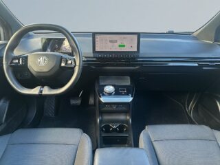 MG MG4 Electric Standard Range 51 kWh MOMS/Psens/Rattvärme – bild 8